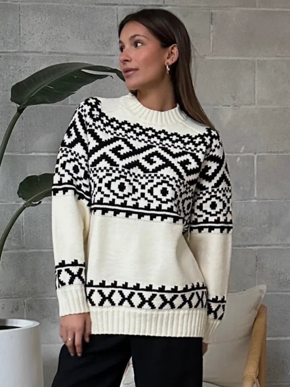 Brunette The Label Fair Isle Sweater Knit Oversized Cozy Cream Black Size S/M